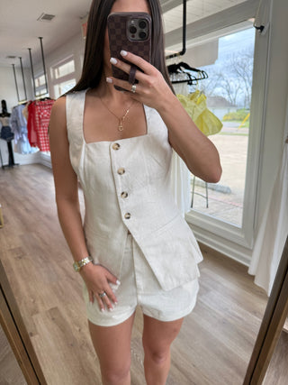 The Classy Coast Set