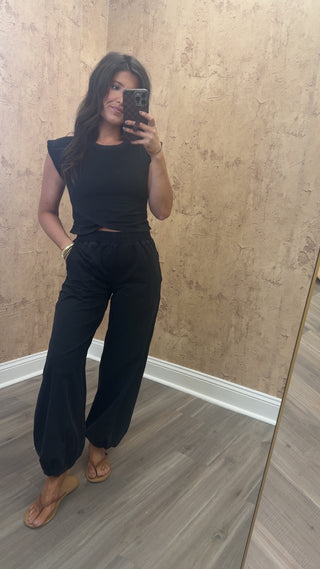 Staying In Set-Black
